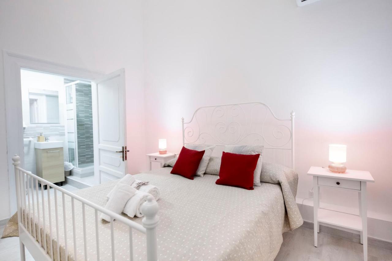 Casanova Rooms And Apartment To Rent Cefalu Exterior photo